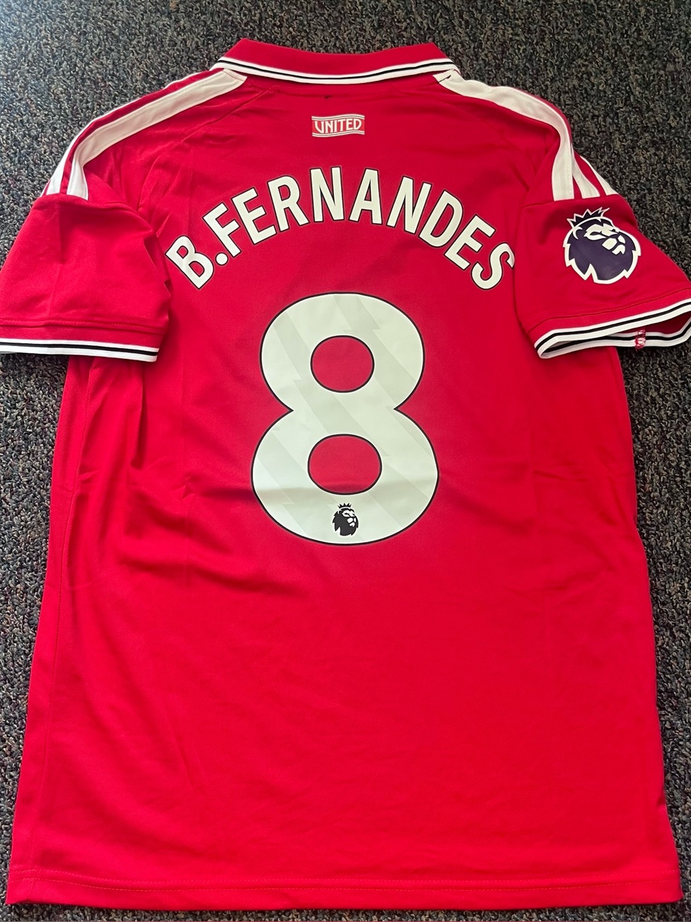 BRUNO FERNANDES 8 MAN UTD 26/27 HOME JERSEY (M)